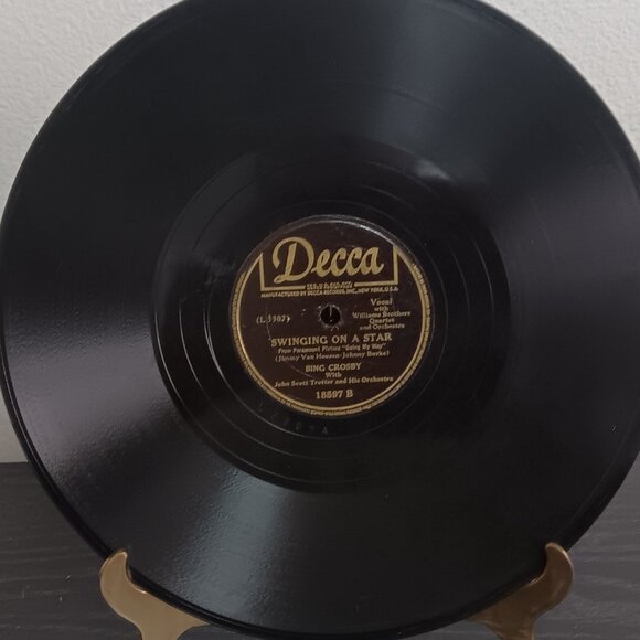 Bing Crosby - Vintage Shellac 78rpm - Swingin On A Star / Going My Way - 1944 - Picture 1 of 3